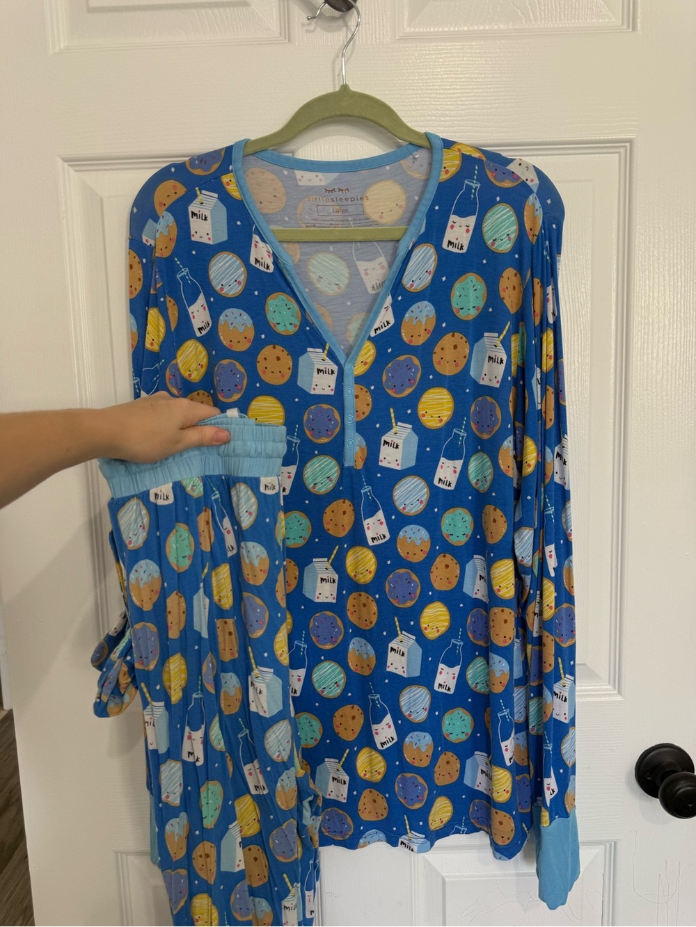 Women’s Blue Cookie & Milk little sleepies